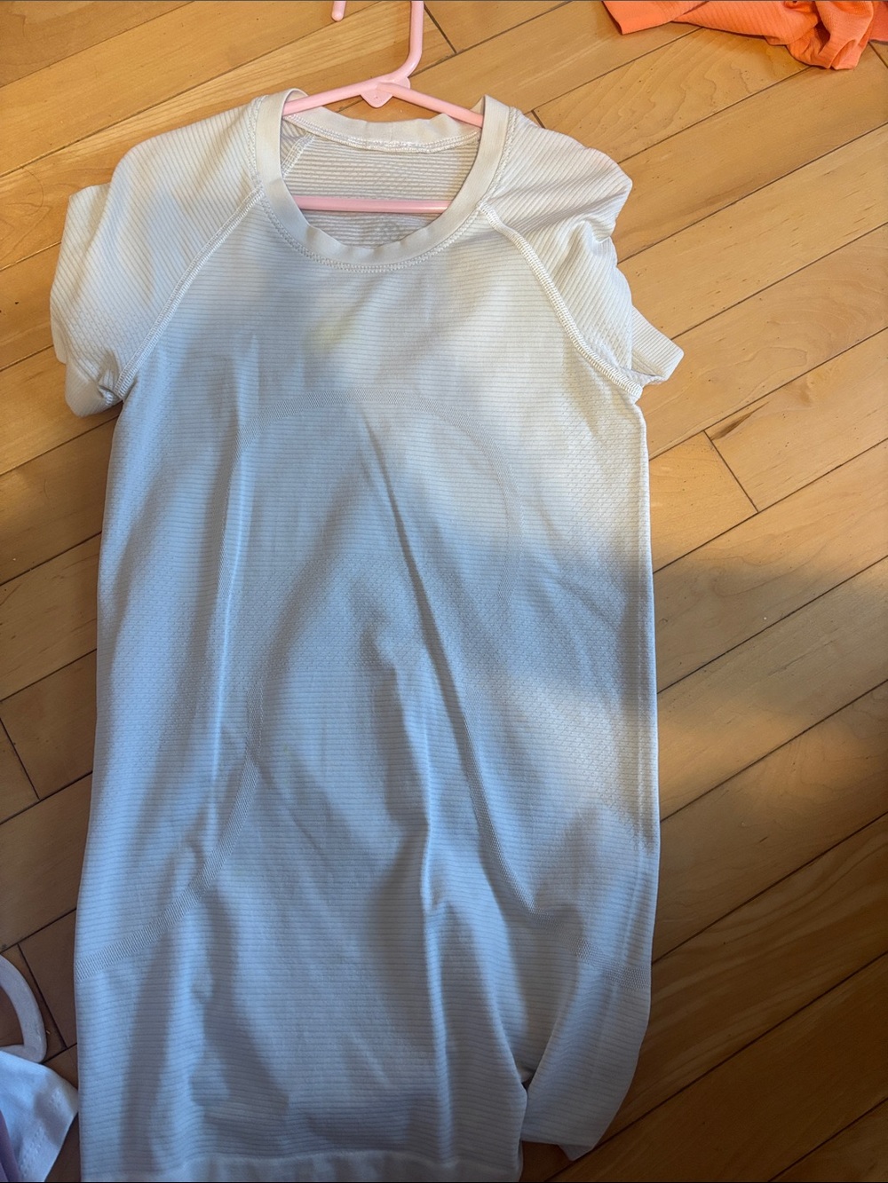 Lululemon white swiftly tech